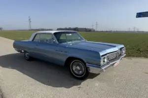 Buick LeSabre Coupé –63