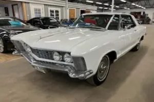 Buick Riviera –64