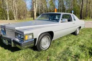 Cadillac Coupe Deville –79