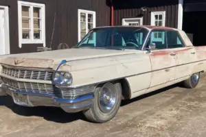 Cadillac Sedan de ville 4 window –64