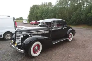 Buick Special business cupe –38