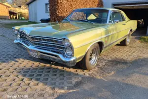 Ford LTD –67