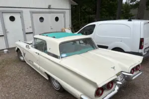 Ford Thunderbird HT –59