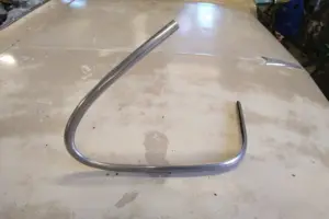 Chevrolet 58 Bel air , Biscayne fenlist höger